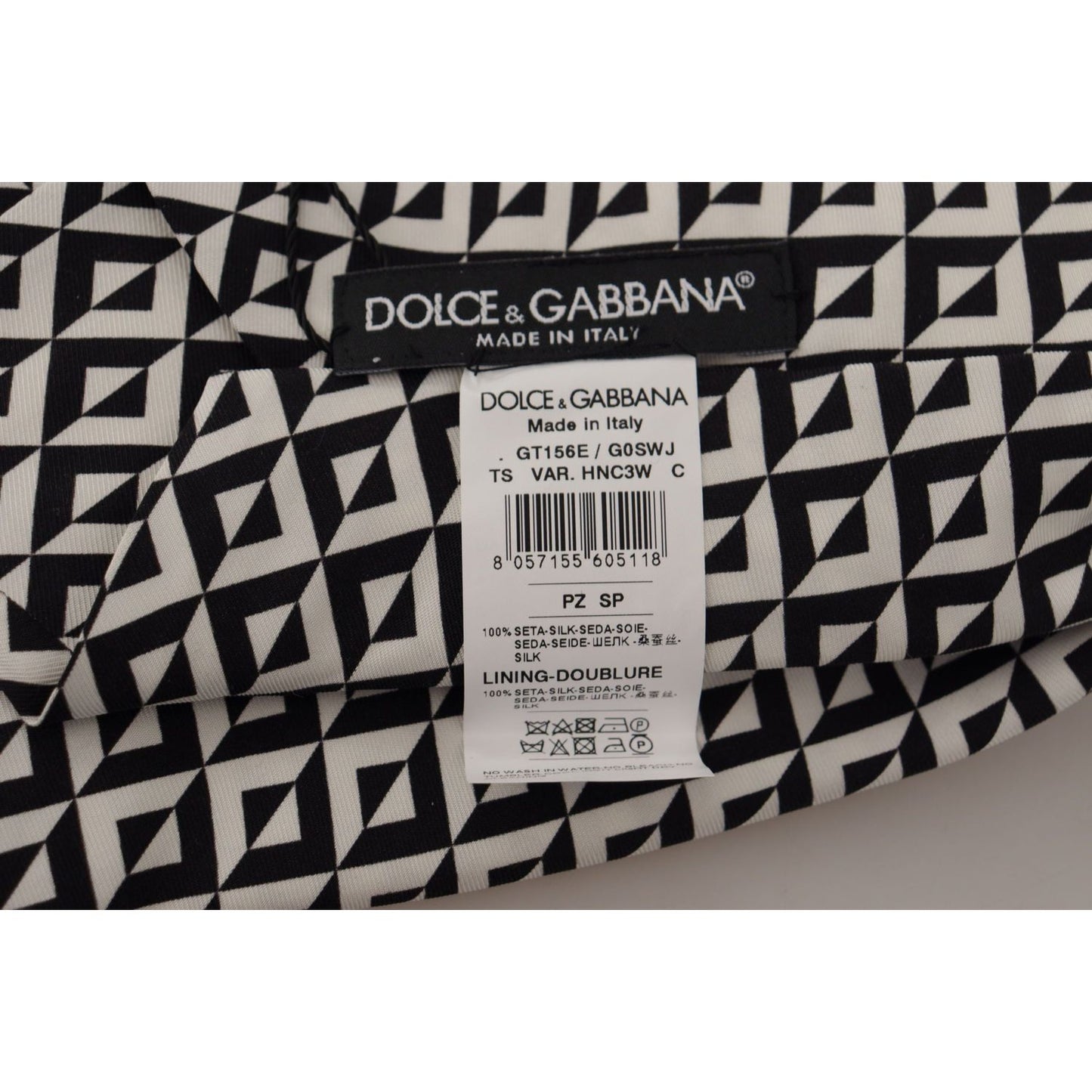 Dolce & Gabbana Elegant Silk Black Tie for the Dapper Gentleman Dolce & Gabbana