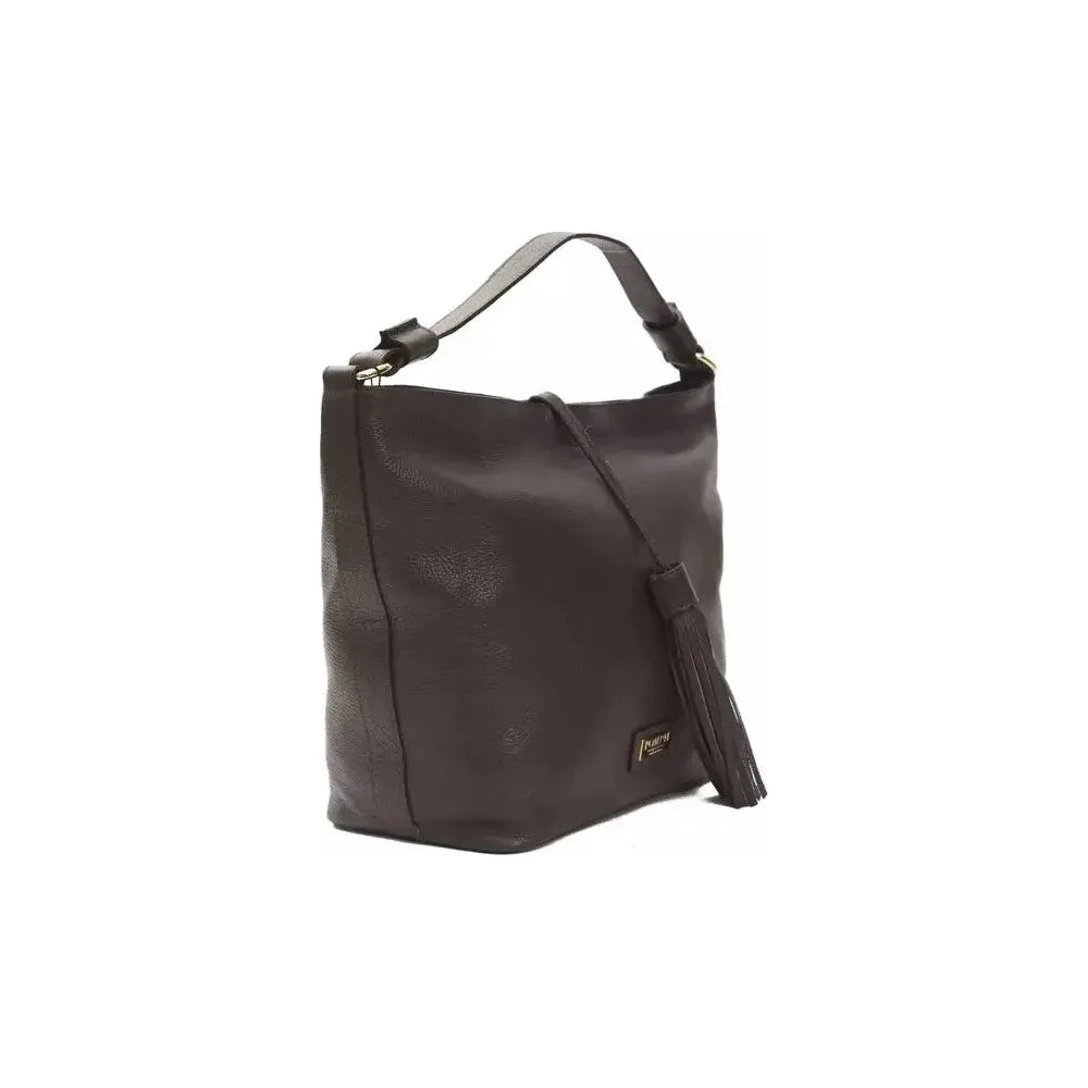 Front view with bag zipped and handles upright.