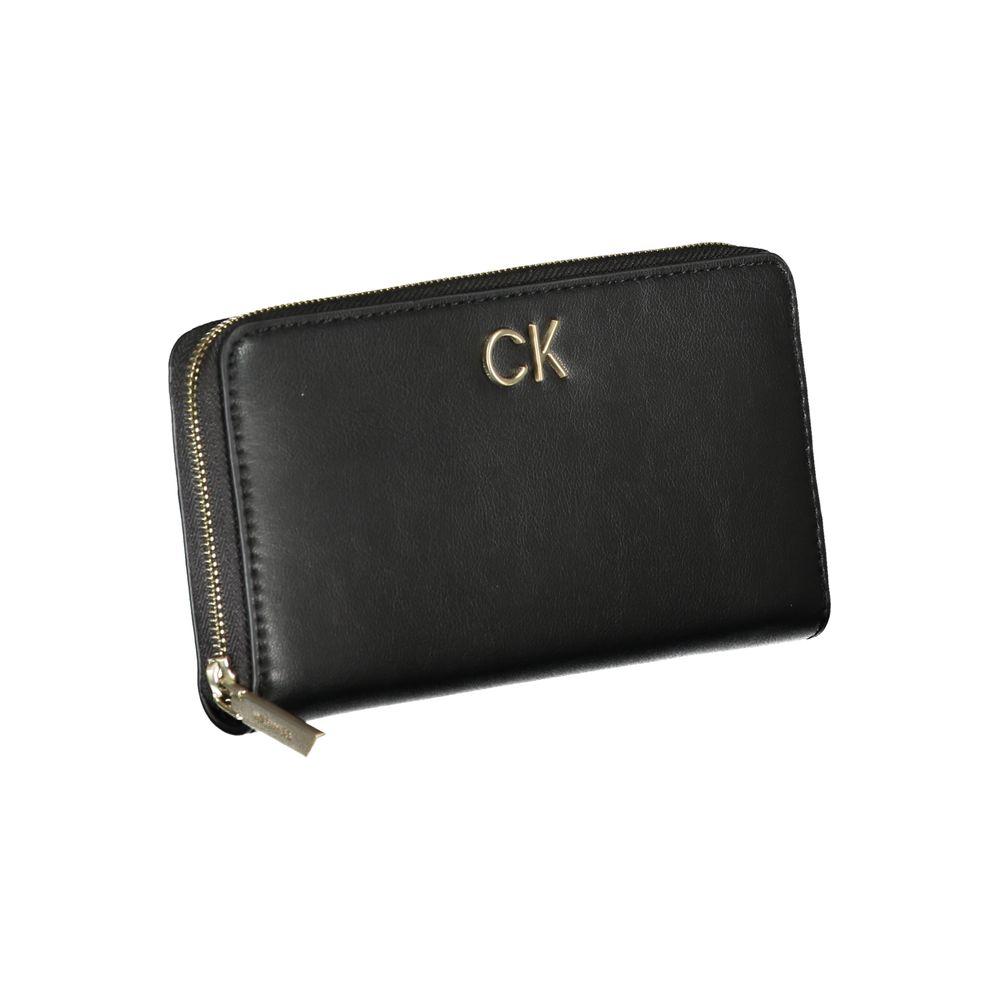 Calvin Klein Elegant Multi-Compartment Designer Wallet Calvin Klein