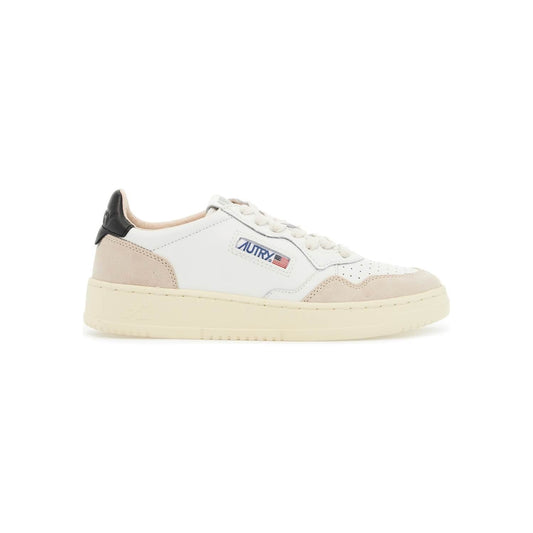 Autry leather medalist low sneakers Sneakers Autry